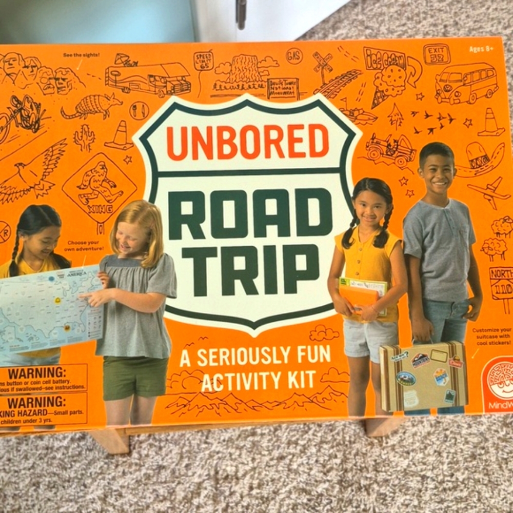 NIB Travel Game summer road trip activity for kids Unbored board game Age 8 & up